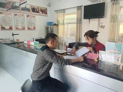 青陽縣新河鎮 深化“幫辦代辦”服務，證照辦理更貼心